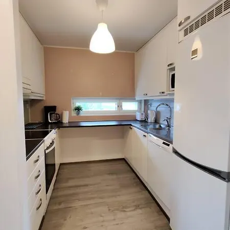 Kotimaailma - Tyylikaes 3mh Asunto Espoossa Apartamento